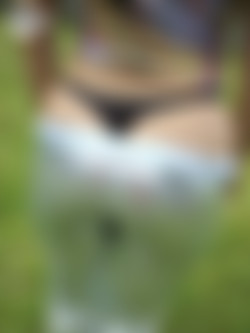 TightClothBigButts2/brd/018-16.jpg