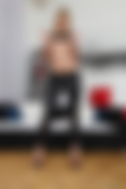 Ass Madness (Photosets)/Ass Madness/Busty Daisy, Liana B, Logan & Xeniya/10223_014.jpg