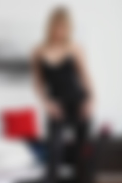 Ass Madness (Photosets)/Ass Madness/Busty Daisy, Liana B, Logan & Xeniya/10223_003.jpg