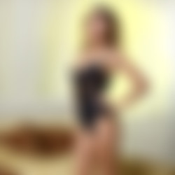 MPLStudios.com 2016-07-05 Katya Clover - Belle Jeune Femme