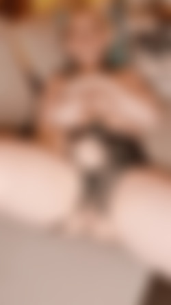 [Fansly.Com] PolaRainbow - SiteRip/Gifs/668278171451269120.gif