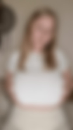 [Fansly.Com] PolaRainbow - SiteRip/Gifs/669316687199215616.gif