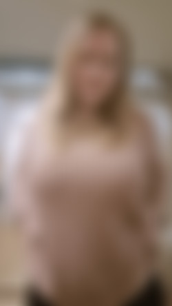 [Fansly.Com] PolaRainbow - SiteRip/Gifs/675451645131239434.gif